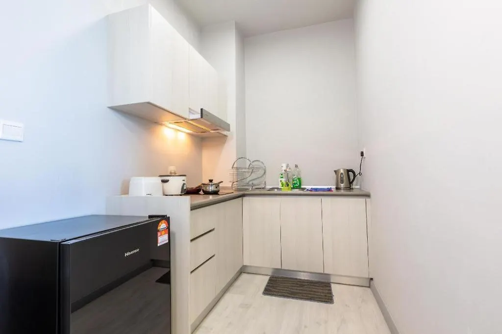 Capital O 90998 Margo Home Кота-Кинабалу
